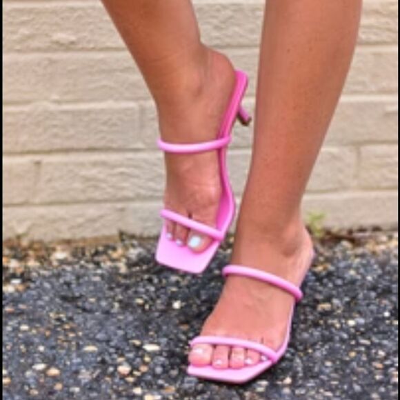 BRAND NEW SODA CANARY-S TWO-STRAP HEELED WOMEN"S SANDALS - Picture 1 of 14